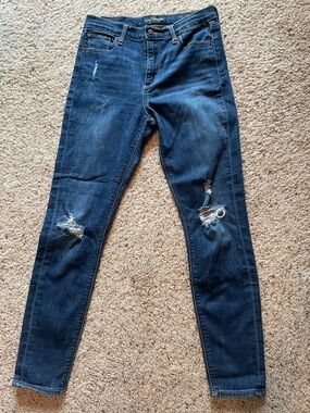 Lucky Brand Dark Blue Distressed Skinny Jeans